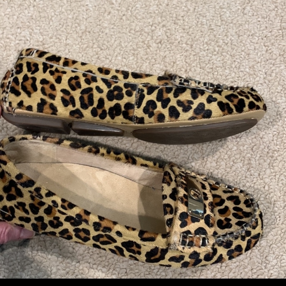 Vionic Leopard Driving Moc